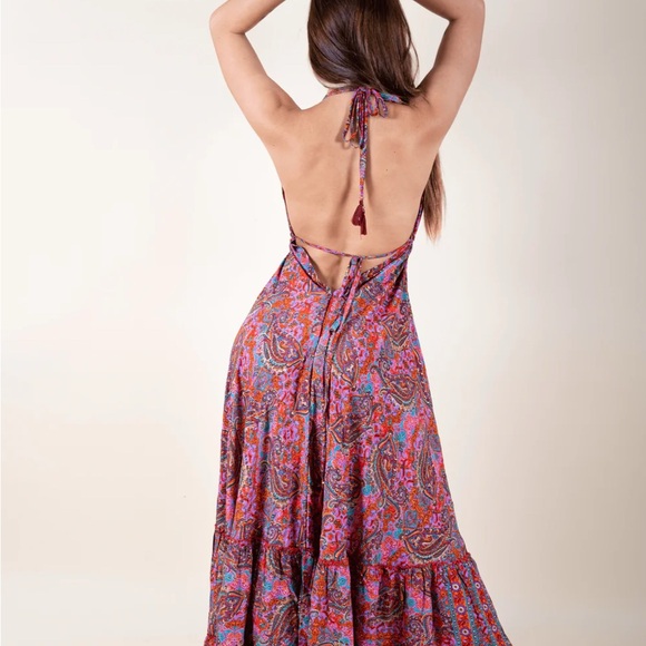 Colorful Paisley Maxi Dress - Picture 5 of 7